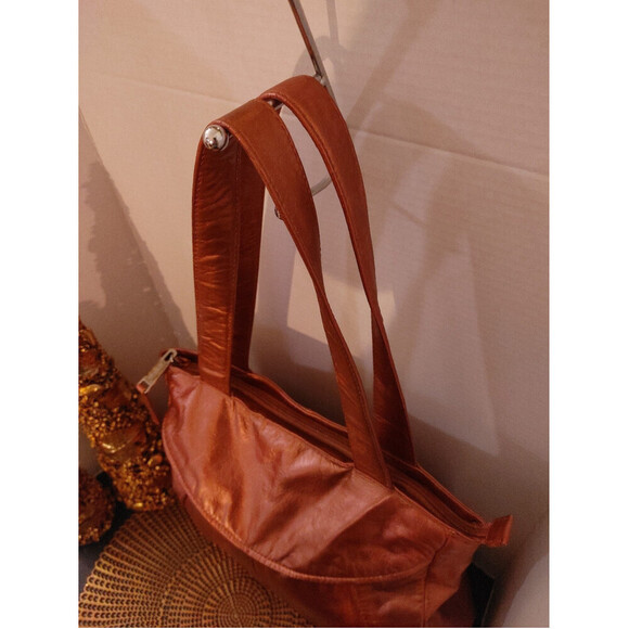 Kenneth Cole Leather Tote - Picture 3 of 9